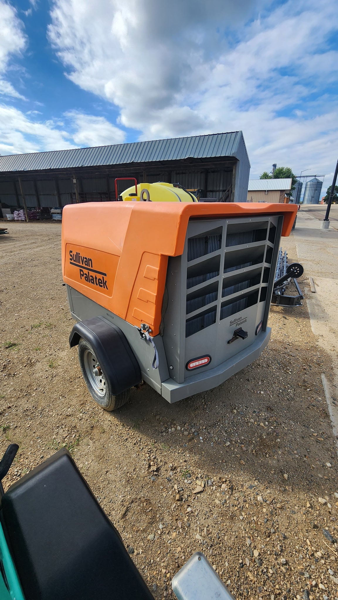 Sullivan 185 CFM Air Compressor - used