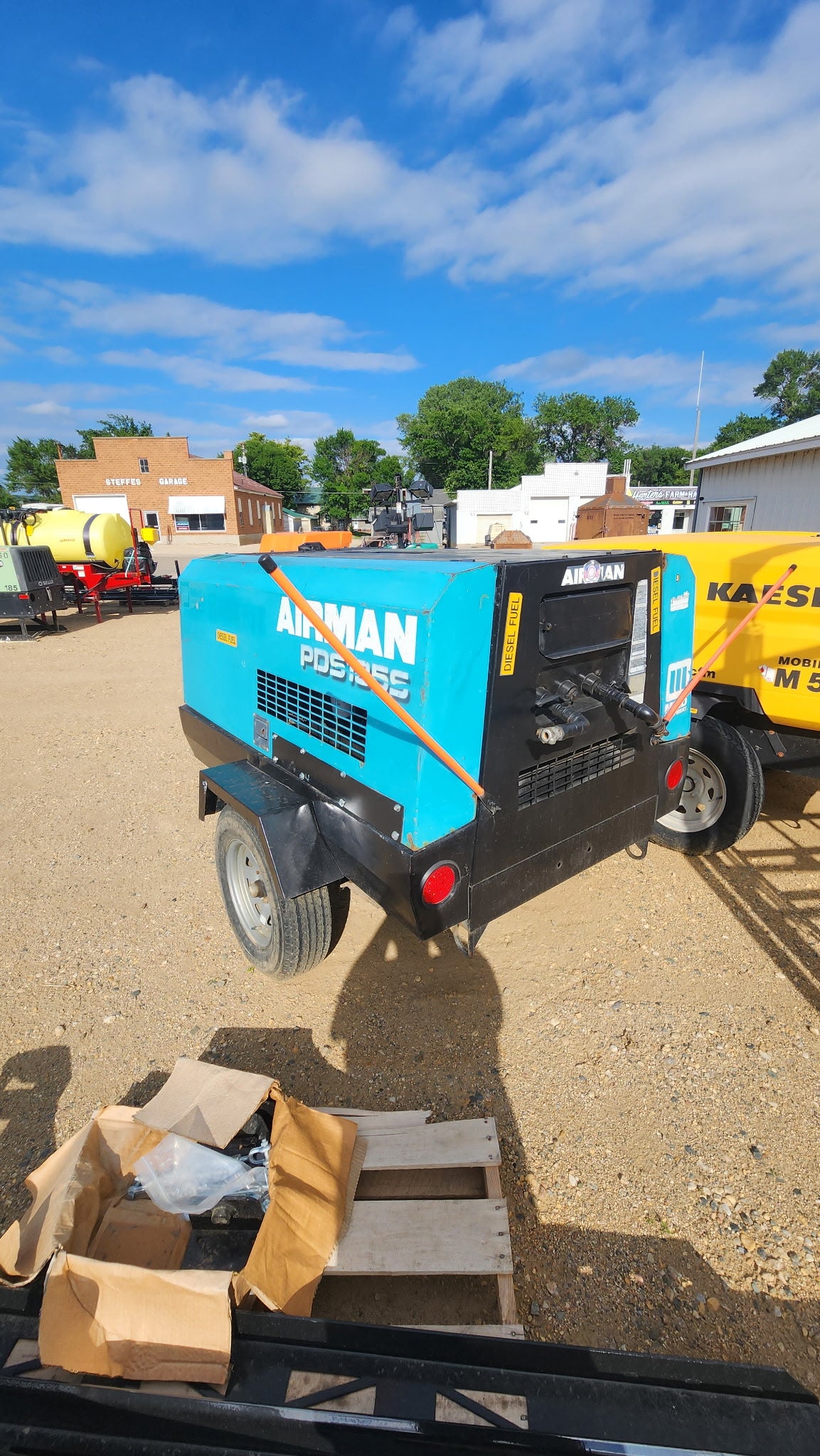 Airman 185 CFM Air Compressor - used