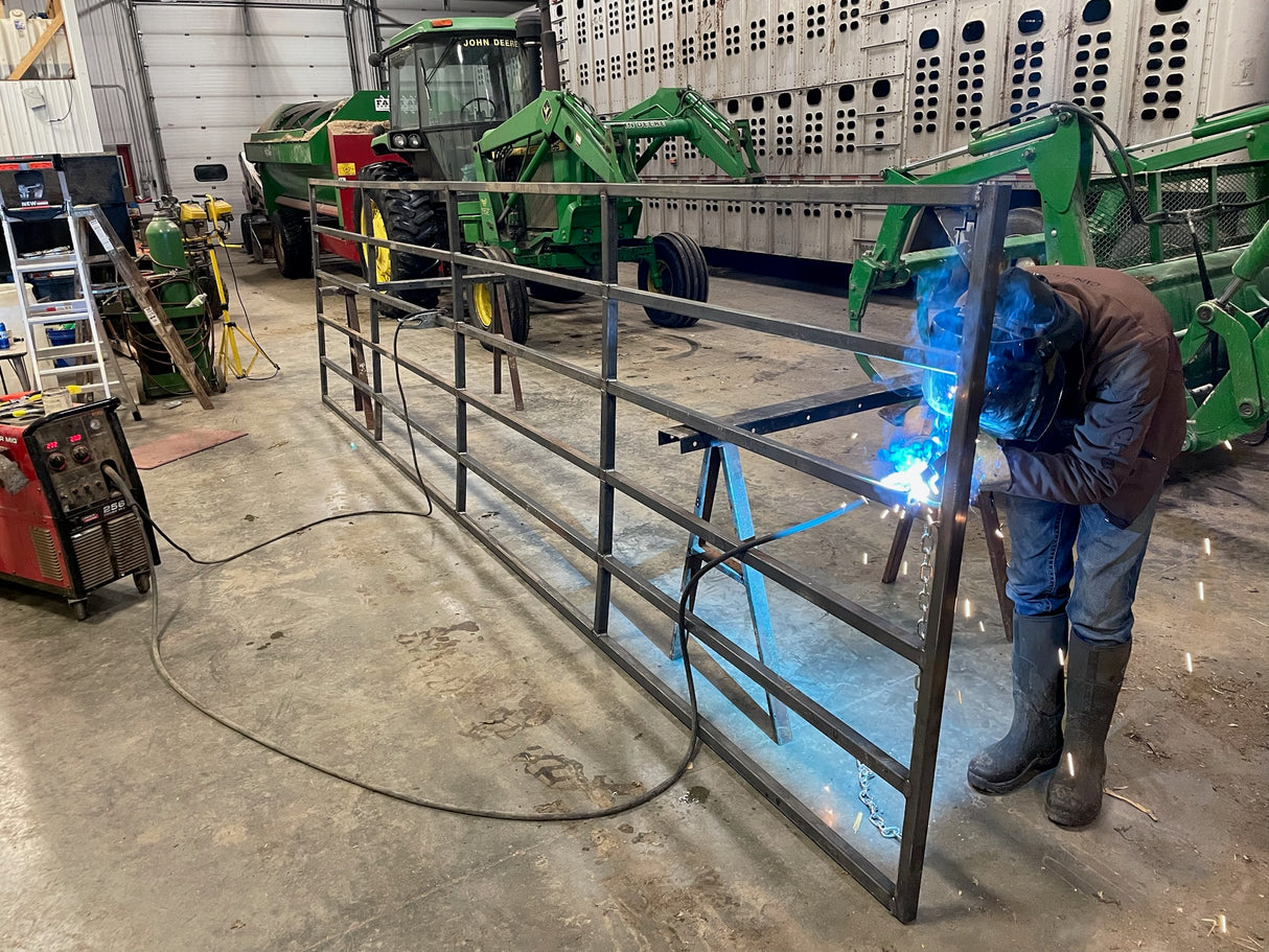 Heavy Duty Gates - Hilltop Welding