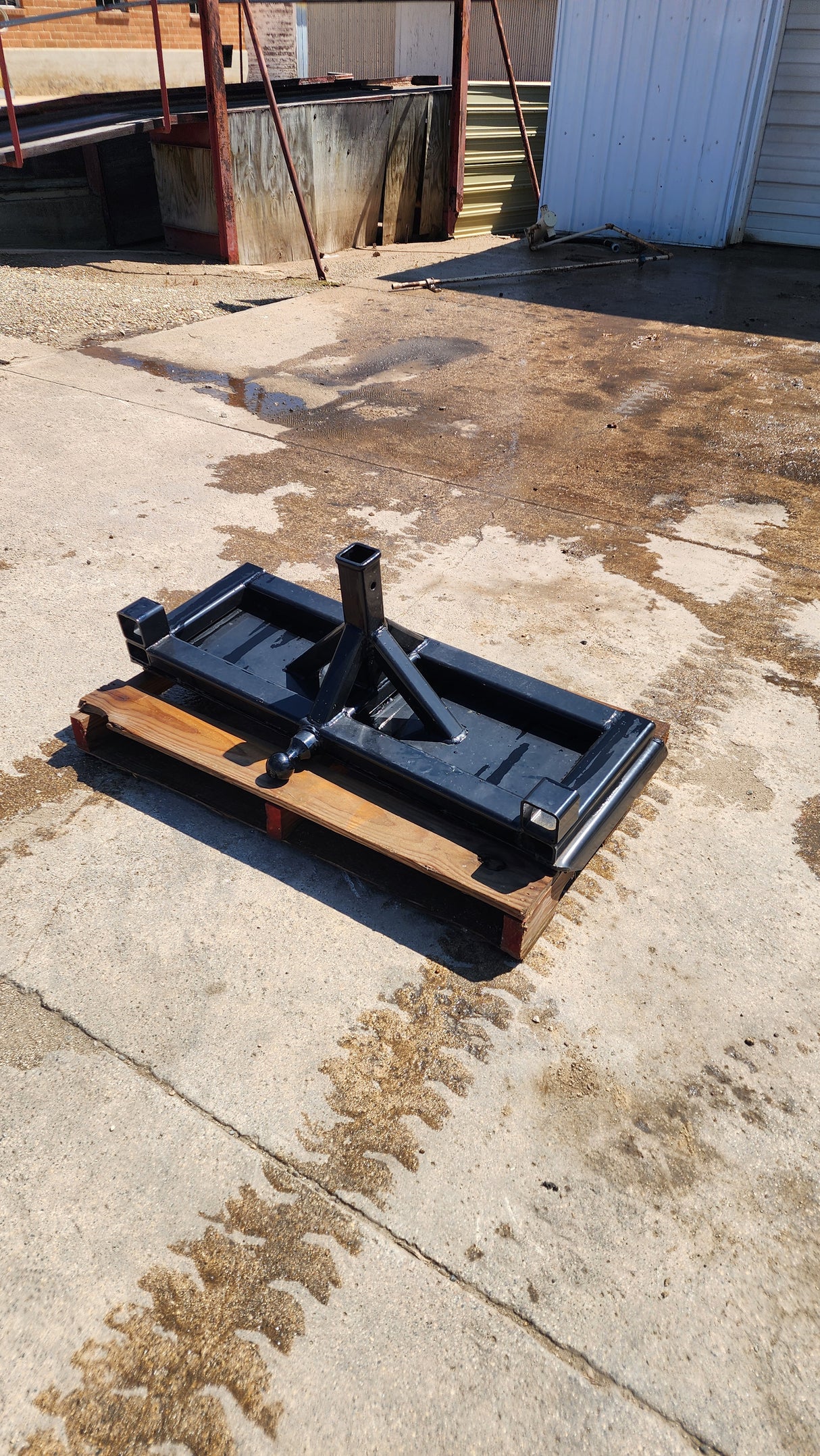 Skid Steer Hitch Plate
