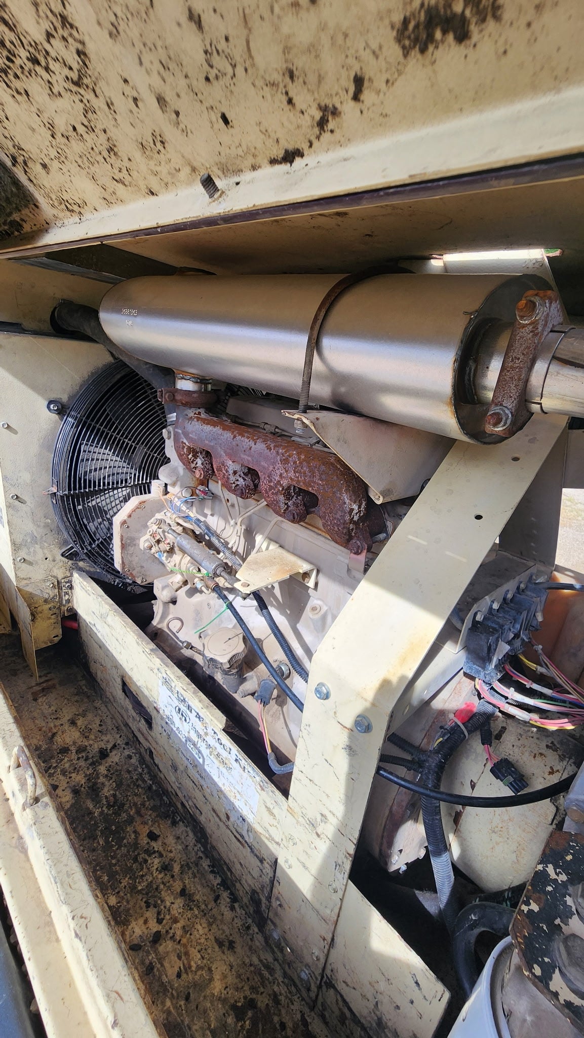 Ingersol 250 CFM Air Compressor- used