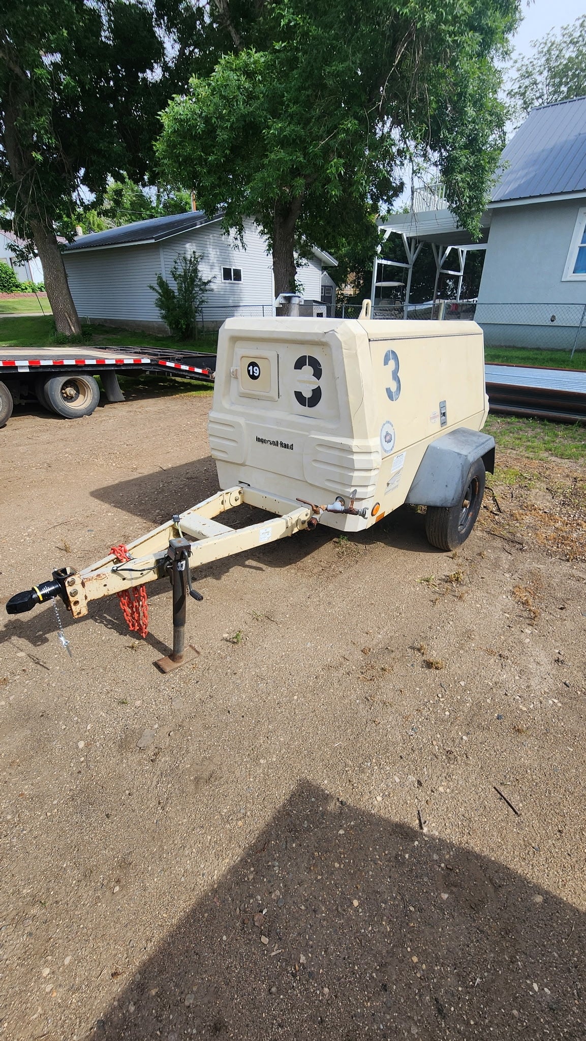Ingersol 185 CFM Air Compressor- used