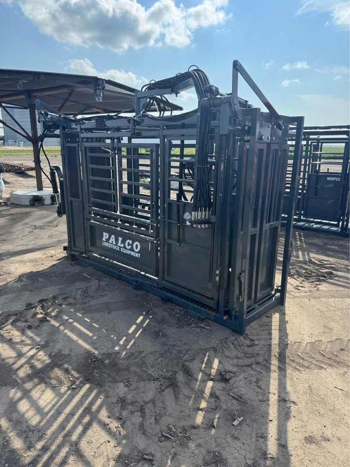 Palco 12’ Hydraulic Chute