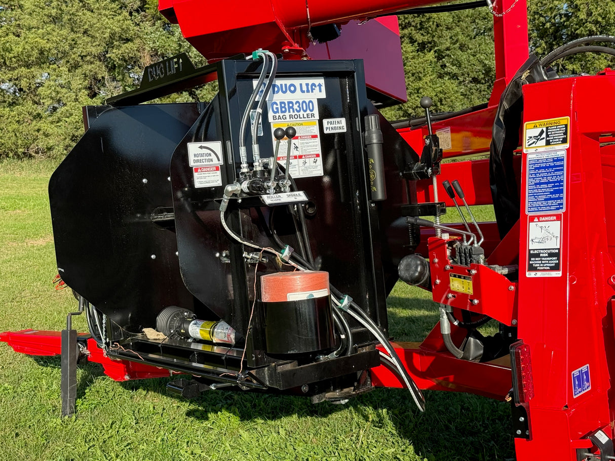 Akron 10’ bag unloader with bag reclaimer