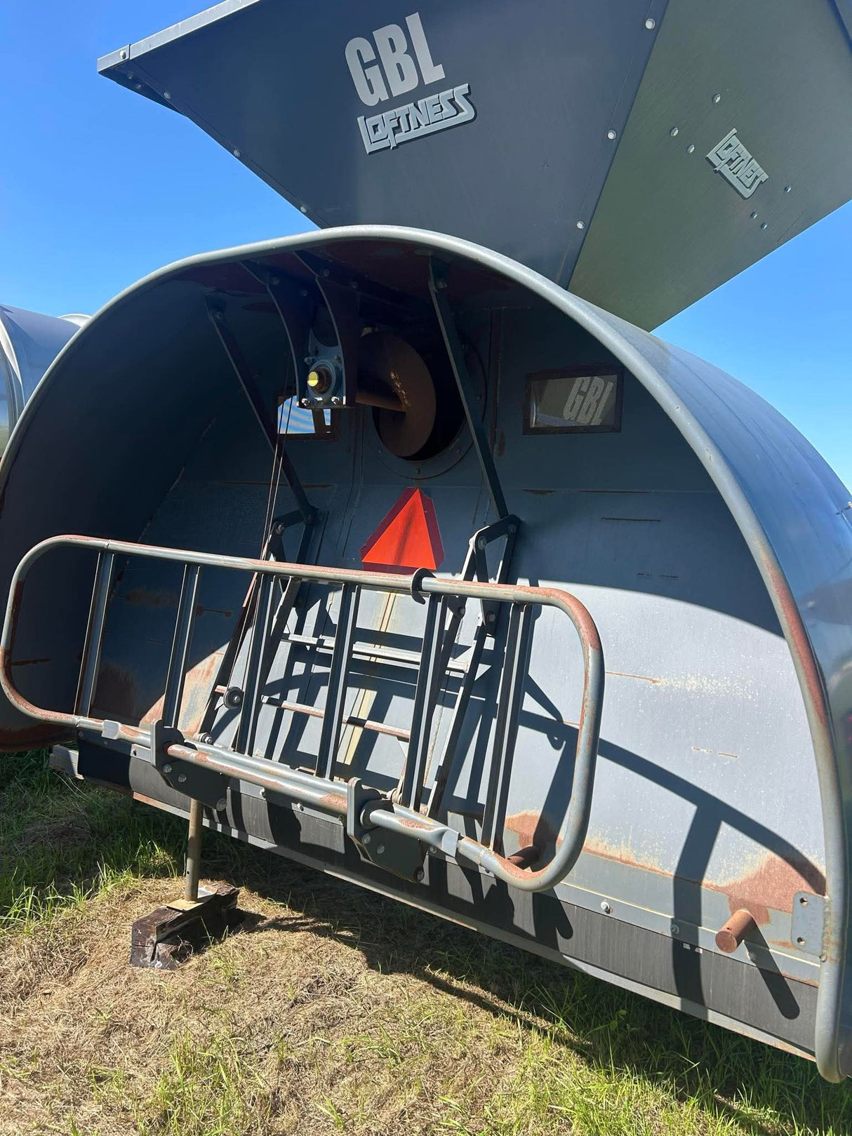 Loftness GBL 10 Grain Bagger - used