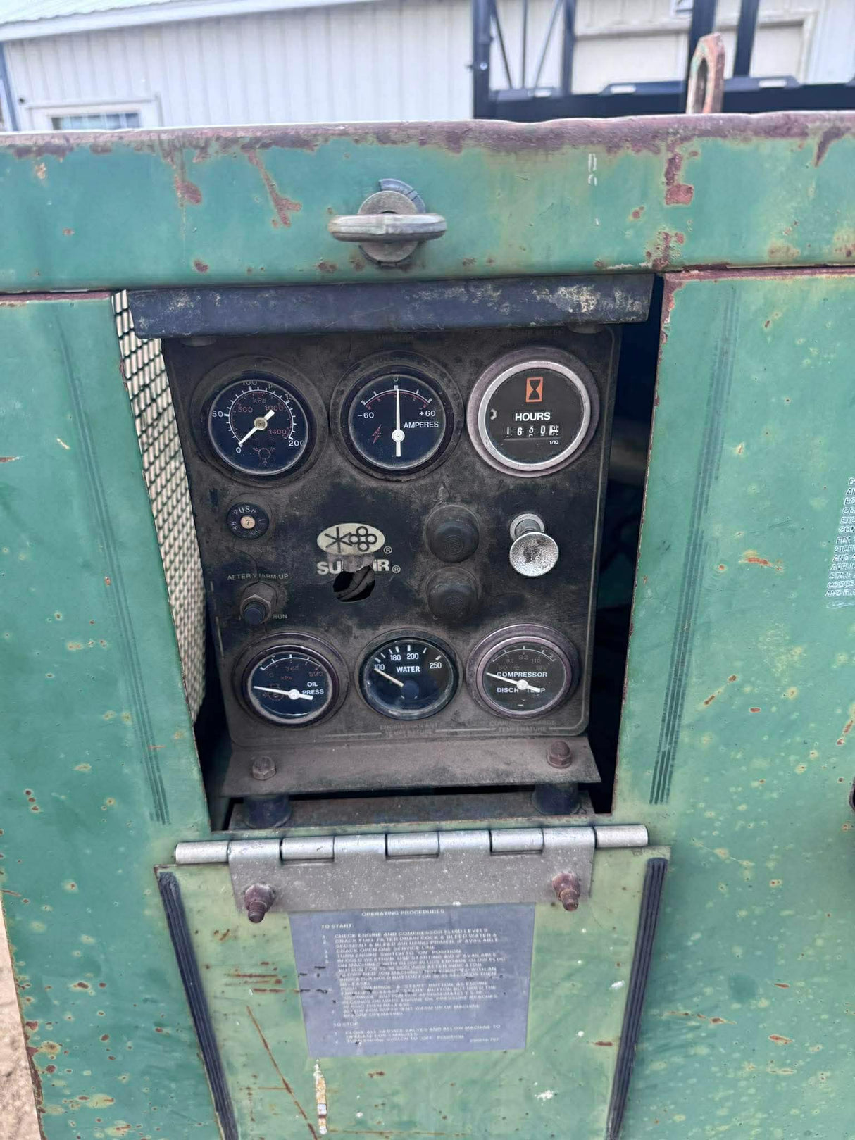 Sullair 185 CFM Air Compressor- used