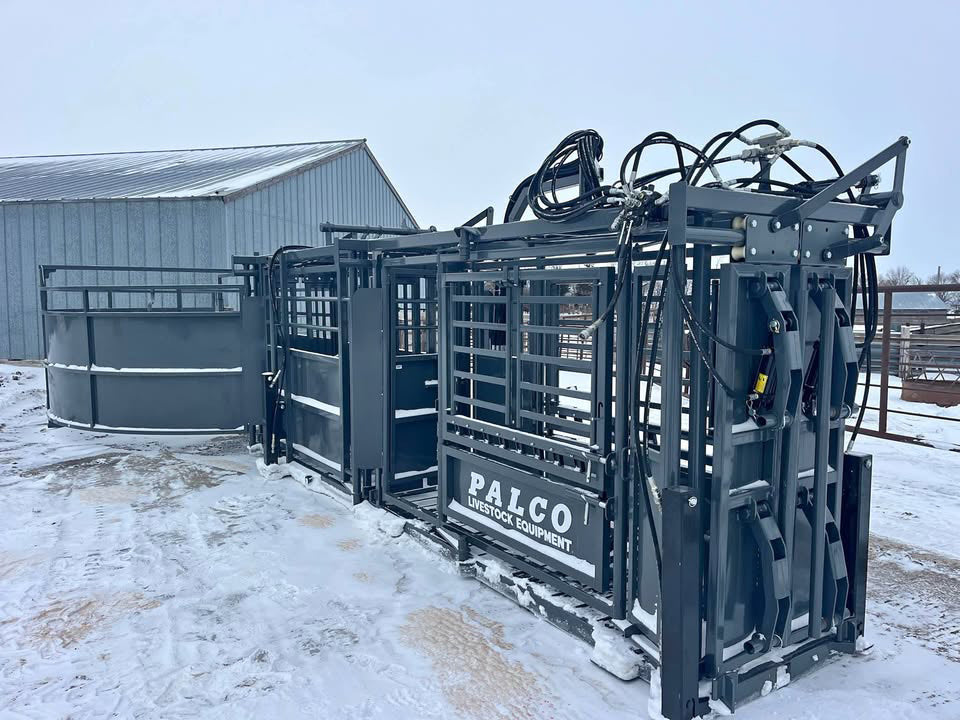 Palco Portable Hydraulic Tub, Alley & Chute System