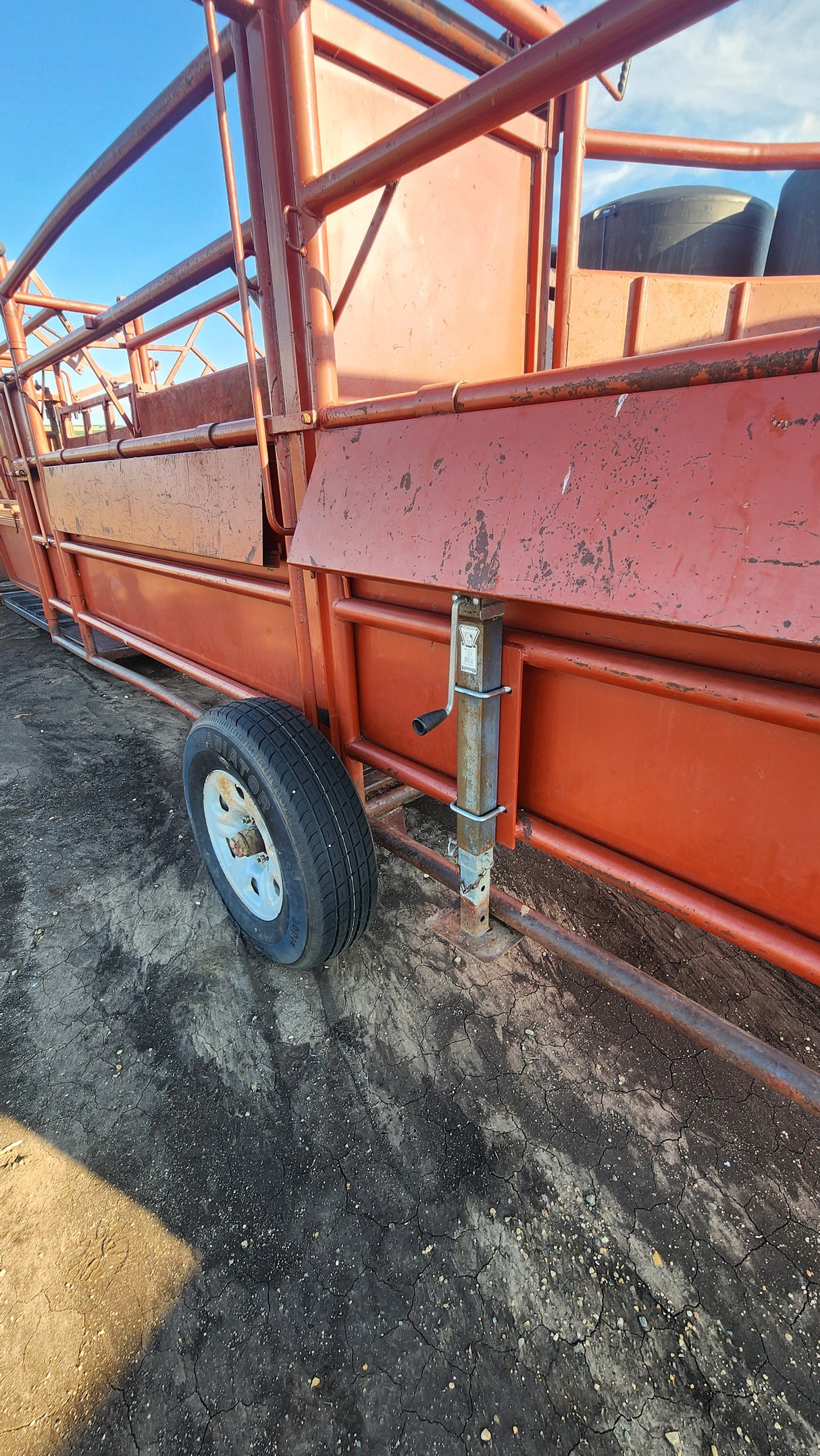 Manual Portable Tub, Alley & Chute System Stur-D