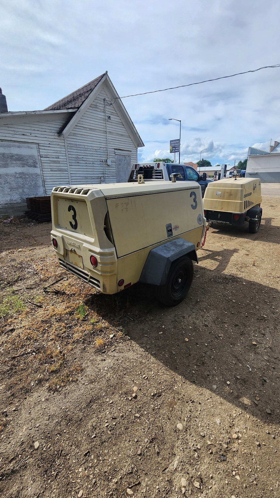Ingersol 185 CFM Air Compressor- used