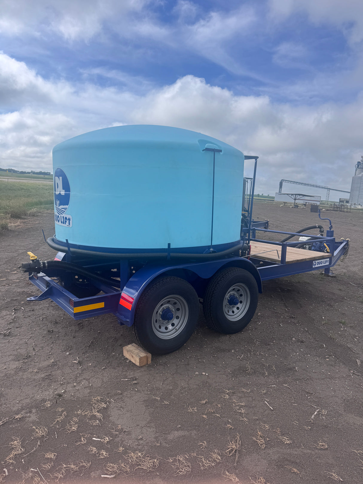 Duo-Lift TD1300SCB Nurse Trailer