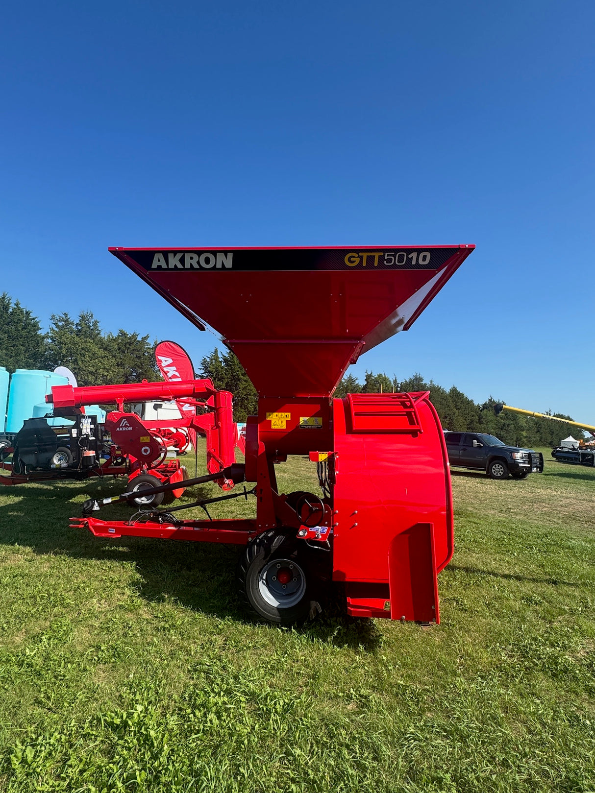 Akron GTT5010 Grain Bagger