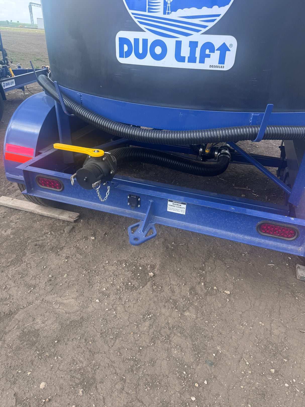 Duo-Lift TD1300CB Nurse Trailer