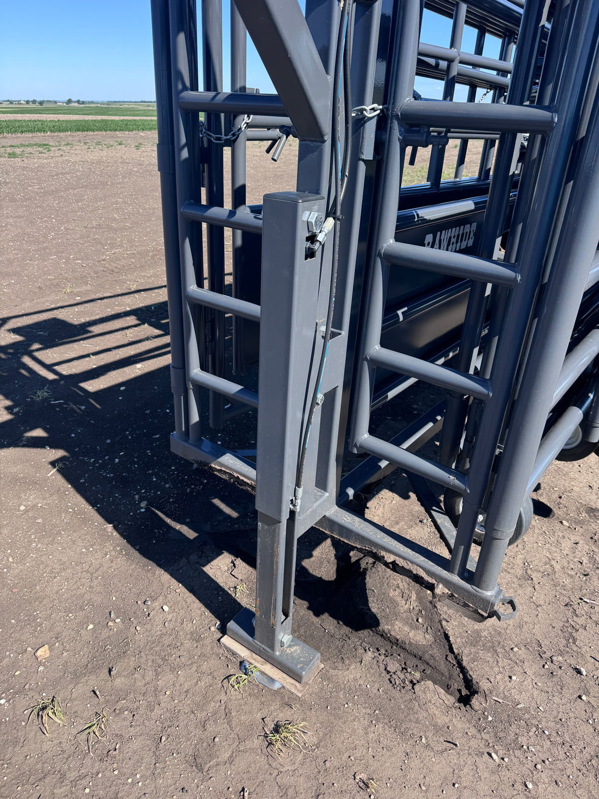 Rawhide Portable Corral - Classic Large +1 (In Stock)