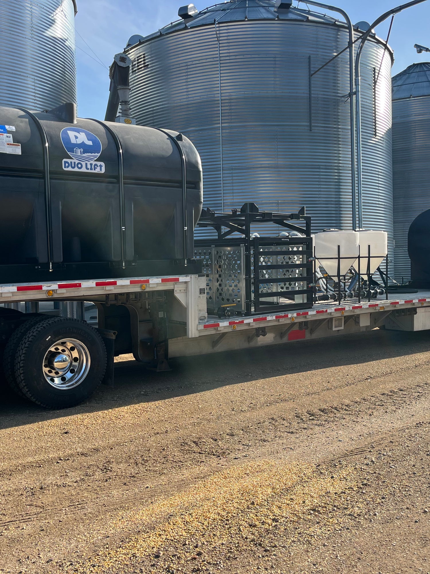 Custom Semi Spray Trailer