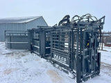 Cattle portable hydraulic tub with 'PALCO' branding in a snowy outdoor setting